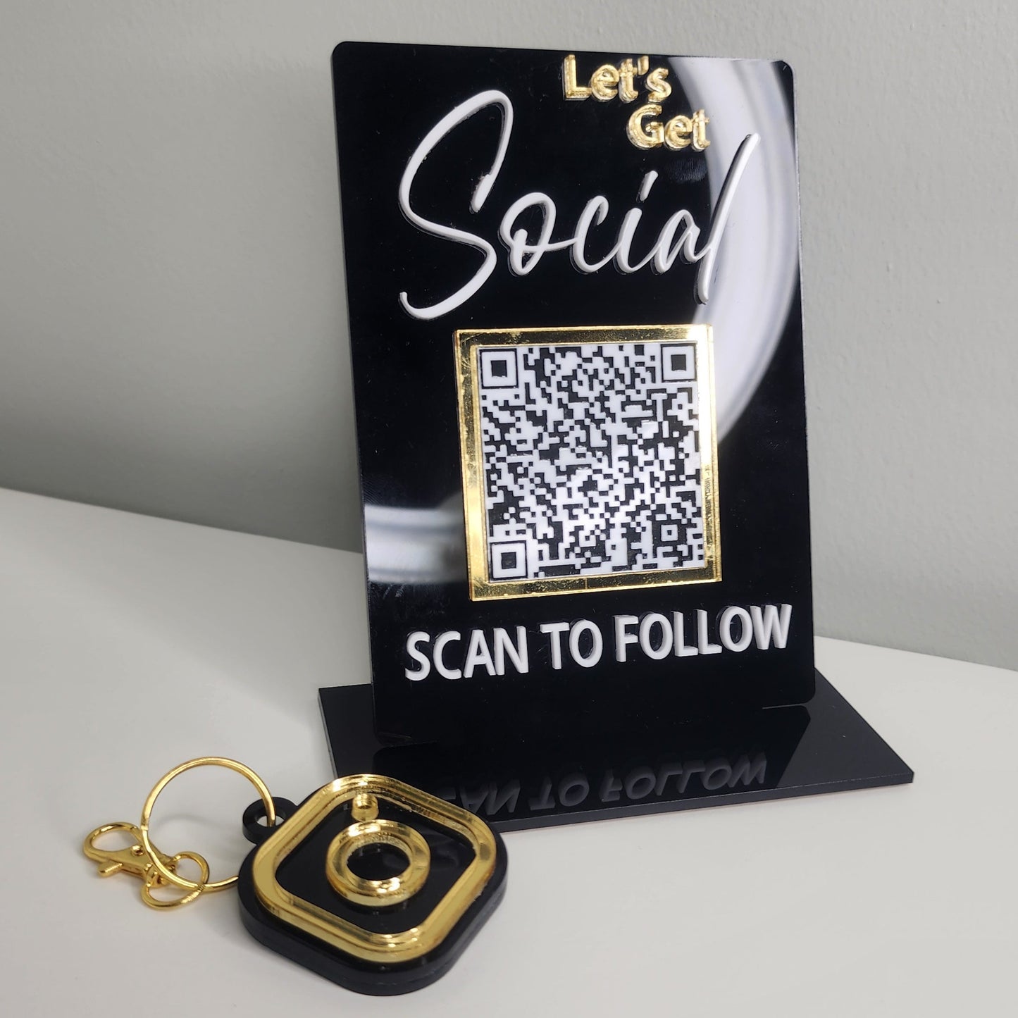 Single Qr Code Sign