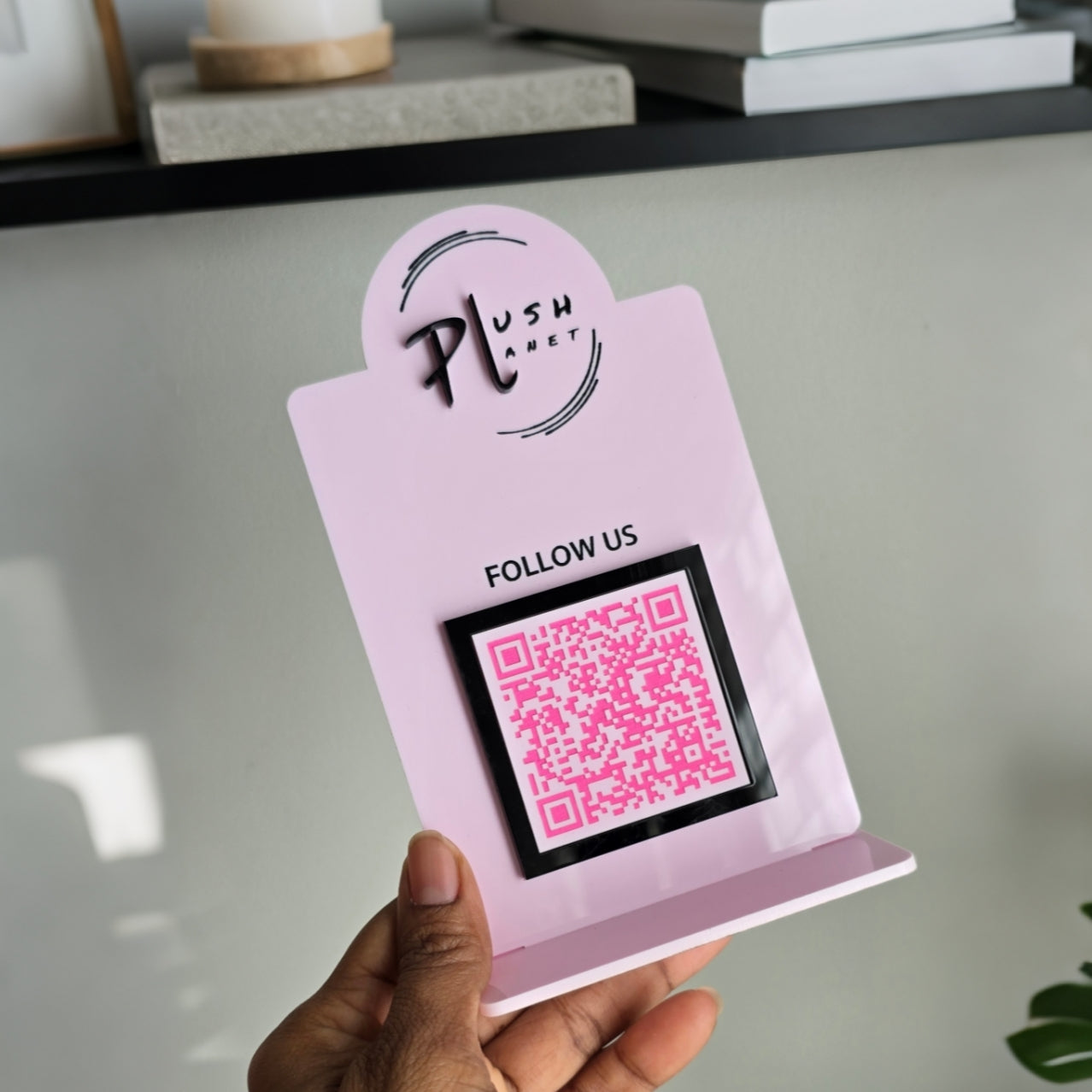 Single Qr Code Sign